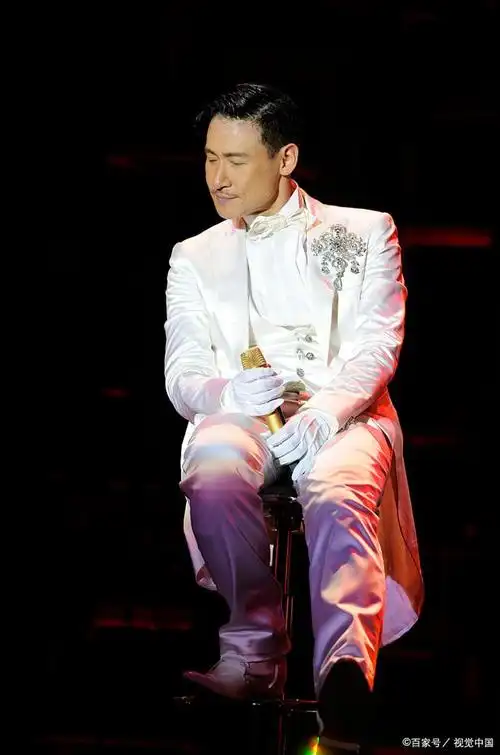 张学友(jacky cheung),出生于1961年7月10日的香港,是一位备受赞誉的