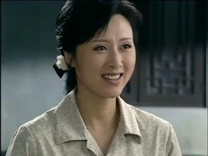 悠悠寸草心金凤的用心在这个家得到回报翠娥和继女都接受了金凤