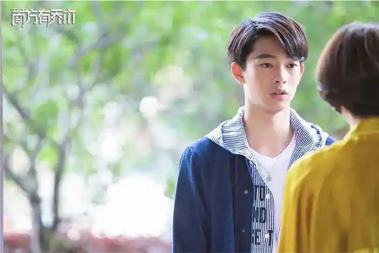 《涉过愤怒的海》张宥浩:偶像是汤唯,是潮牌主理人也被父母催婚