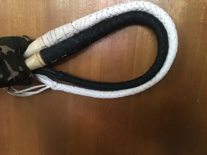 道具牛皮鞭子甩鞭骑马防身健身鞭训狗鞭影视马鞭