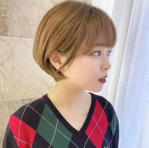 短发,立体蓬松很精致,适合大多数女性|发型|减龄|脸型|头型_网易订阅