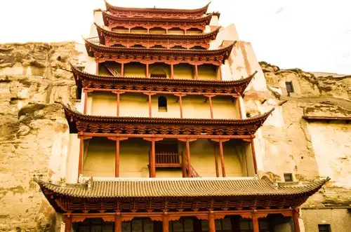 莫高窟九层塔 - 自然类-摄影大赛2016 - 地理中文网—《国家地理》