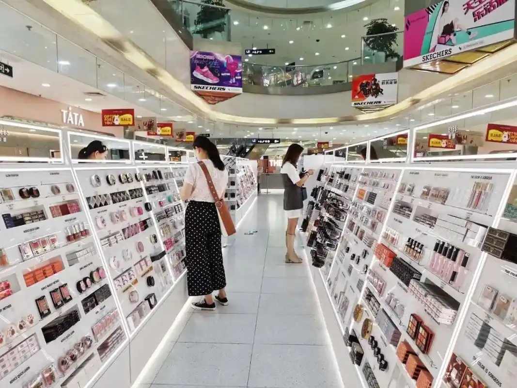 火遍全国的"the colorist调色师"来阿拉长宁啦!