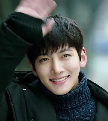 适合鹅蛋脸男生的发型图片精选(大圆脸短发发型图片男生) - 冷求网