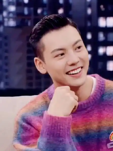 陈伟霆谈第七次上春晚很感恩