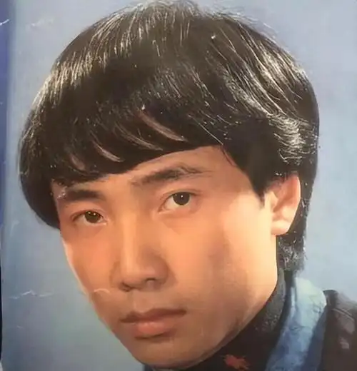 当徐峥不再是光头,韩红变瘦,李宇春留长发,你还能认出来吗?