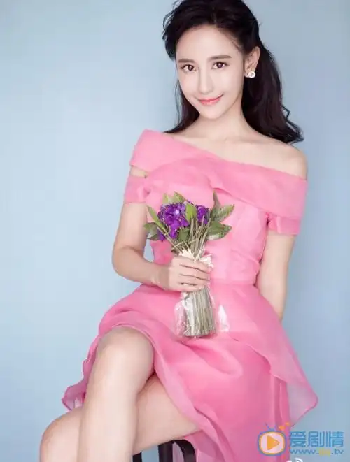 谢闻轩甜美写真 谢闻轩高清写真_谢闻轩高清剧照