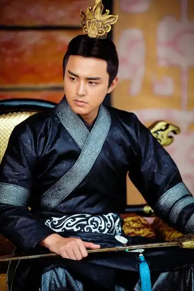 明道王的女人受追捧不爱项羽爱云狂