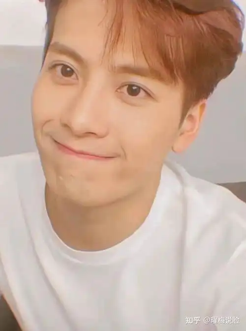 行走的港风荷尔蒙——王嘉尔 - 知乎