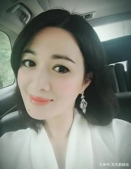 陈少霞演(陈少霞前夫是谁)