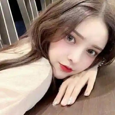 精致单人单张女生头像