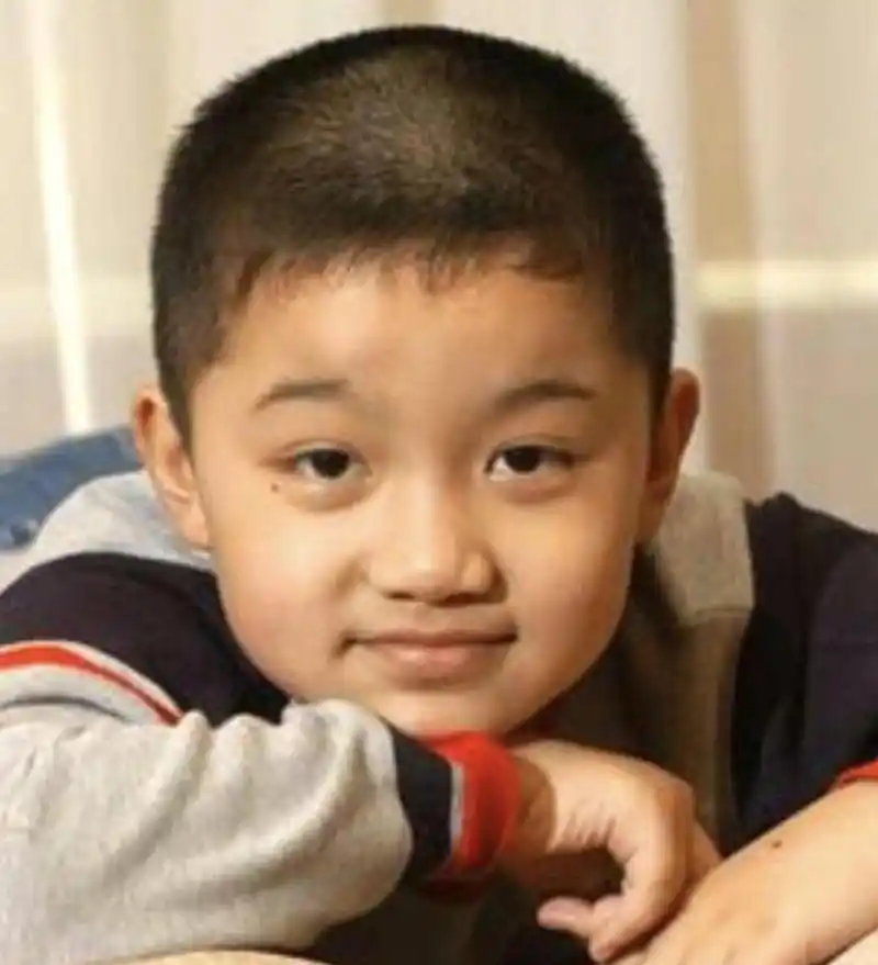 超级明星尤浩然,惊艳娱乐圈!