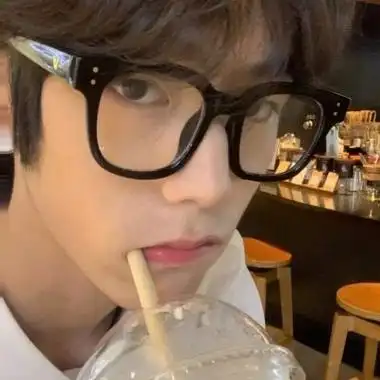 抖音最帅网红小哥哥头像图片