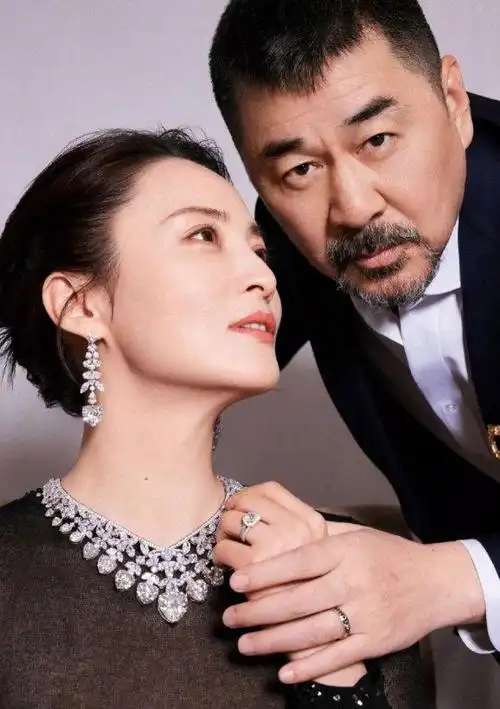 蒋勤勤与陈建斌婚后几十年相濡以沫是我们误解了他们的真爱