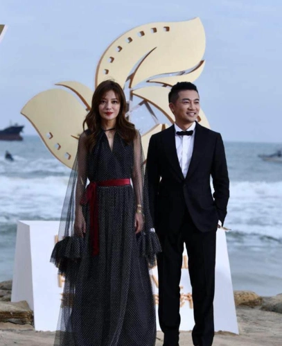 小燕子五阿哥再同框:赵薇重回颜值巅峰,苏有朋从未老过