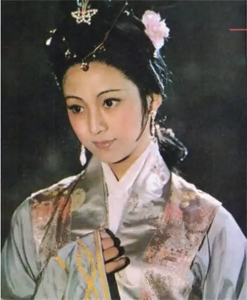 董智芝 饰 西施