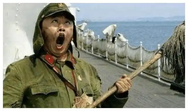 日本人鼻子下为何留一小撮胡子?