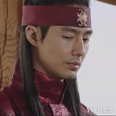 图曝光赵寅成电视剧霜花店剧照据闻尺度之大令人咋舌