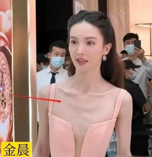 娱乐圈12位暴瘦女明星,看完莫名让人心疼不已