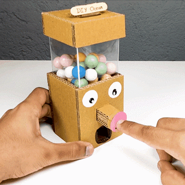 迷宫游戏机柜子我用纸箱做成15个玩具把隔壁小孩馋哭了