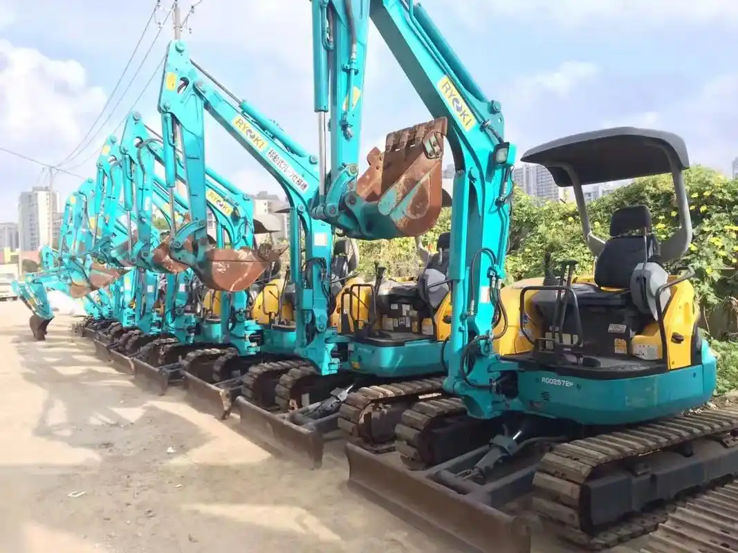 久保田35二手挖掘机#我要上热门 #二手挖掘机市场 #抖音小 - 抖音