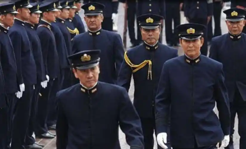 日本海陆军的内讧