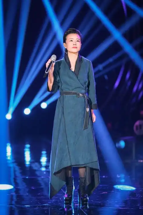 龚琳娜携《青藏高原》震撼回归,小k舞蹈首秀惊艳全场!