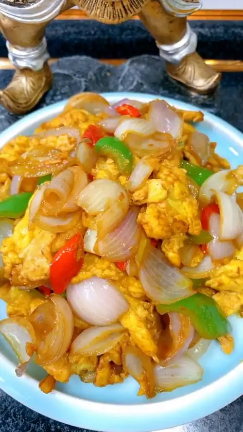 毛葱炒鸡蛋的制作教程.