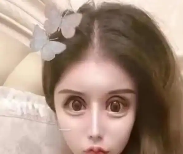 上海女孩为整成明星脸整容60次花费400万医生求她别来了