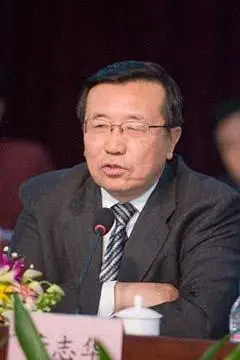 董志华,男,1942年8月出生,吉林人,汉族,中共党员,大学本科学历.