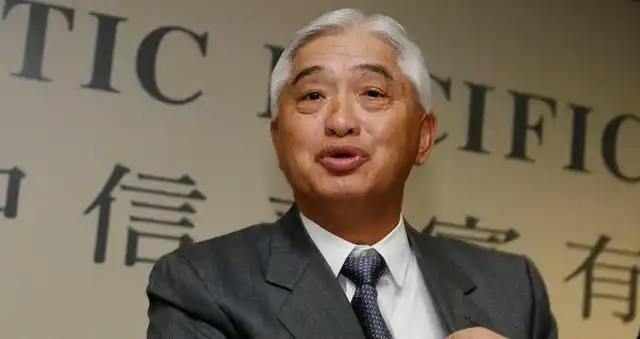 富三代白手起家,养的马顶上数台超跑,现亏掉200亿丢光爷爷的脸|荣智健