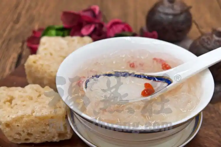 新加坡福燕庄燕窝展示:炖煮后的燕窝