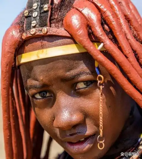 穿越时空,探秘非洲原始部落:辛巴族的奇异生活