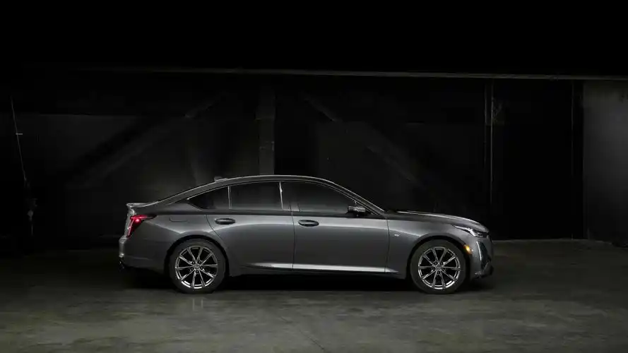 凯迪拉克ct5官图发布 将于纽约车展亮相