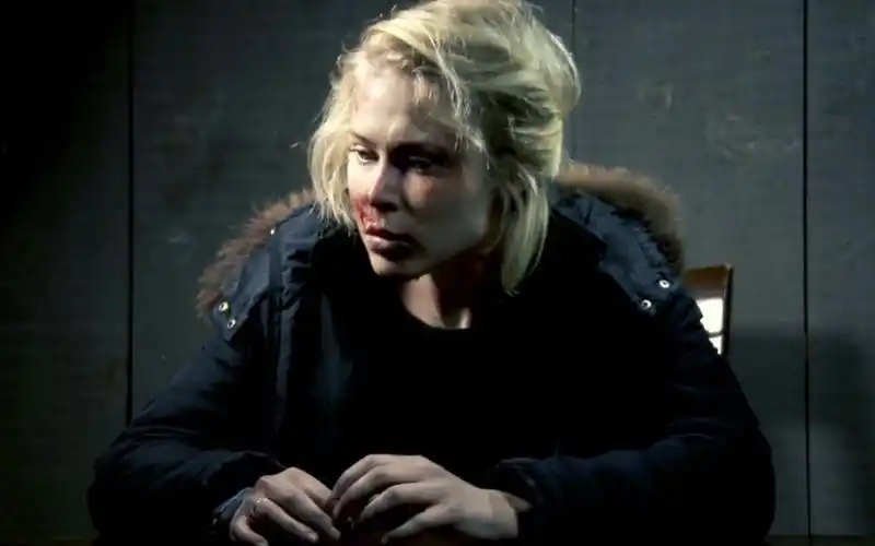 小涛讲电影7分钟带你看完美国恐怖电影地狱屋2