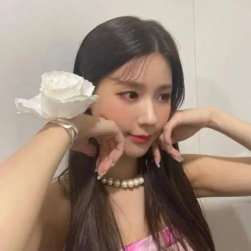 微信头像赵美延