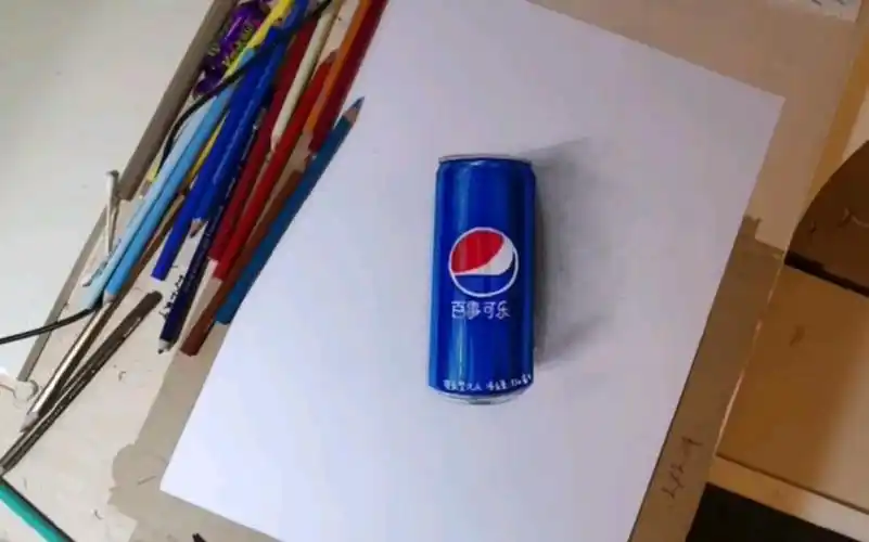 彩铅画可乐基本步骤