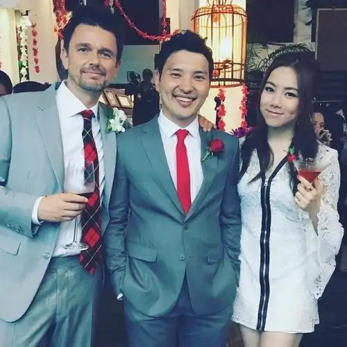 邓紫棋不能用"邓紫棋"的名字:与前经纪公司解约后恐被迫改名