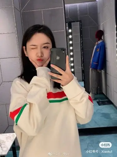 美女演员文竹迷人写真美照欣赏