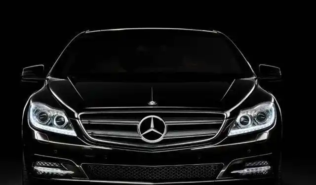 90年代唯一的奔驰s1000如今已绝迹看车牌就知道不一般