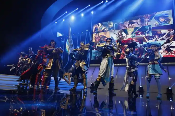 lol全明星赛cosplay现场表演 2013all-star火爆进行