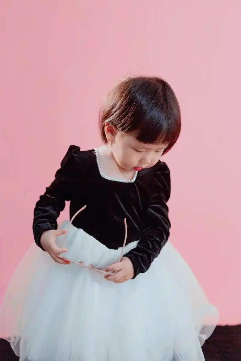 糖果儿小朋友3周岁艺术照出炉了