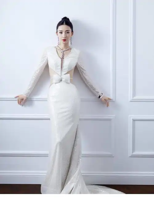 王丽坤,貌美如花,气质若兰,好一个素颜女神 飞扬头条_飞扬网