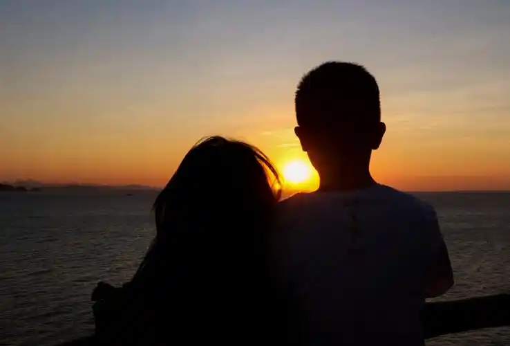 请收下这份游玩攻略:青春作伴去看海----人文深圳校友较场尾两日游