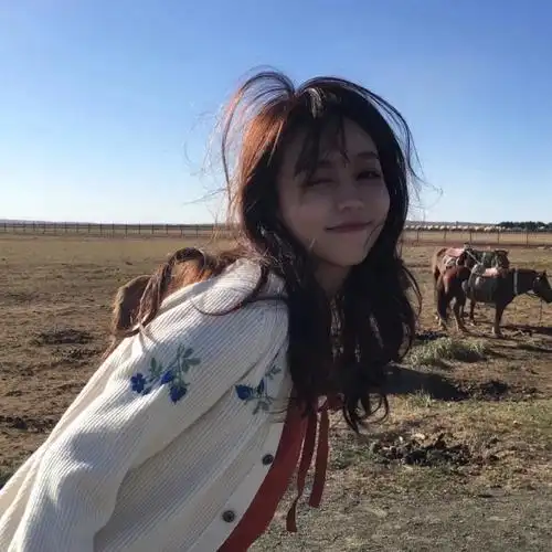 好看的女生qq头像图片