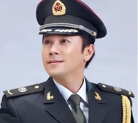 德艺双馨蔡国庆给痴呆母亲尽孝背后的故事令人泪目