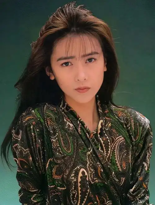 登上昭和美人宝座的工藤静香美在哪?颜值是如何随岁月变迁的?