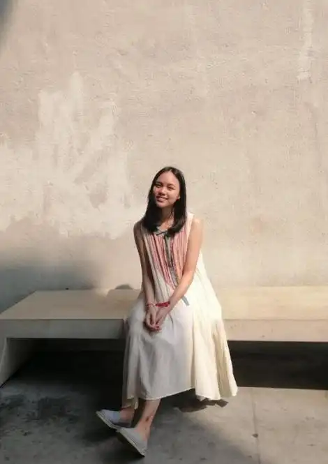 算起来,汤晶锦11岁就爆红了,现在又