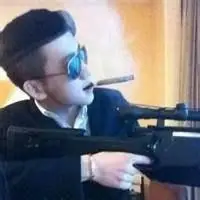 大叔头像男生霸气黑社会【点击鼠标右键下载】