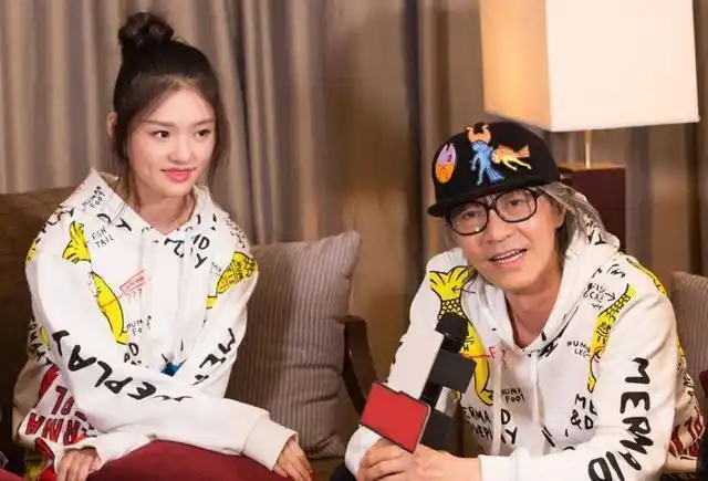 周星驰合作的女星谁对他才是真爱? 这些合影告诉了我们答案